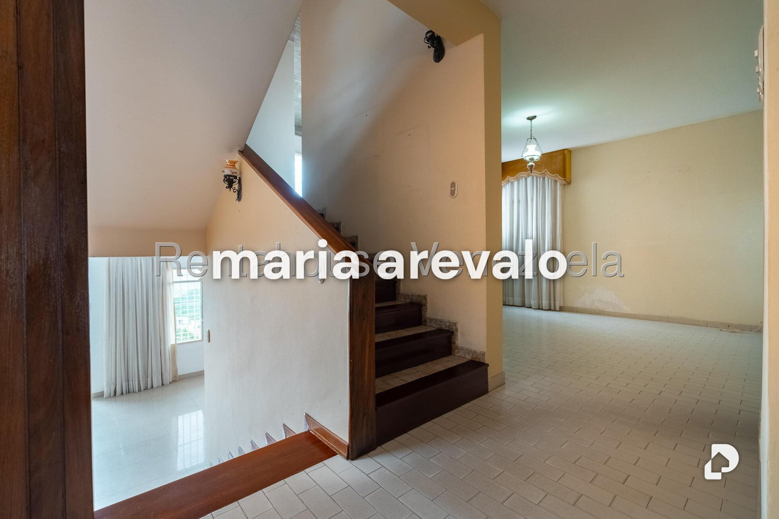 Casa en Alto Prado, Caracas – 8