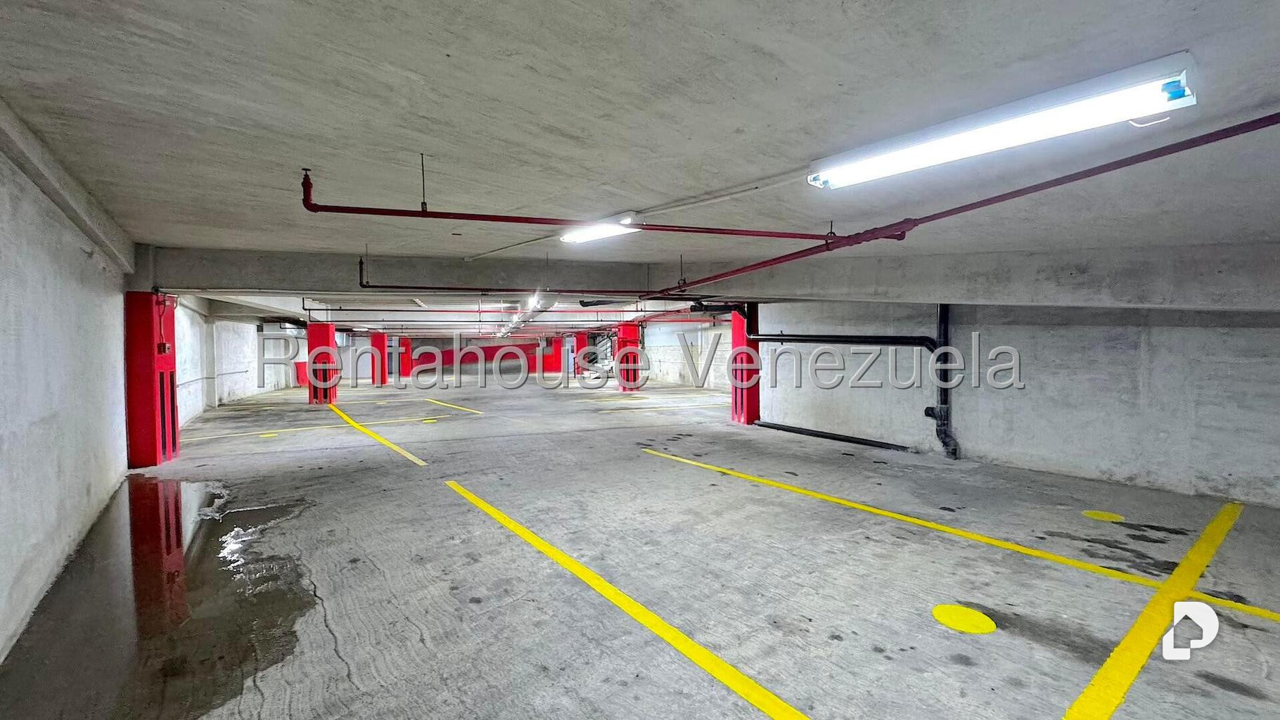Local comercial en Vizcaya, Caracas – 16