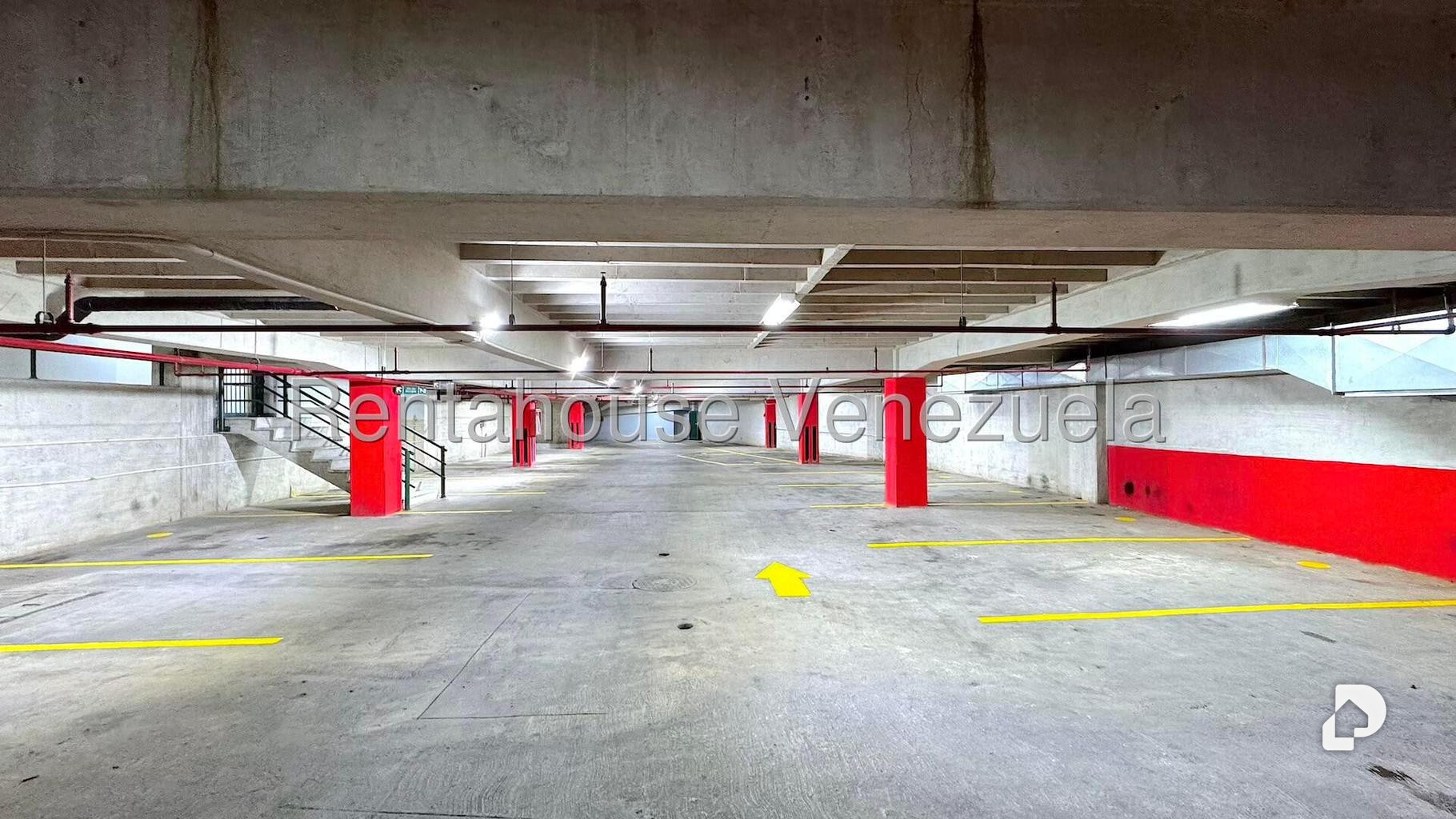 Local comercial en Vizcaya, Caracas – 11