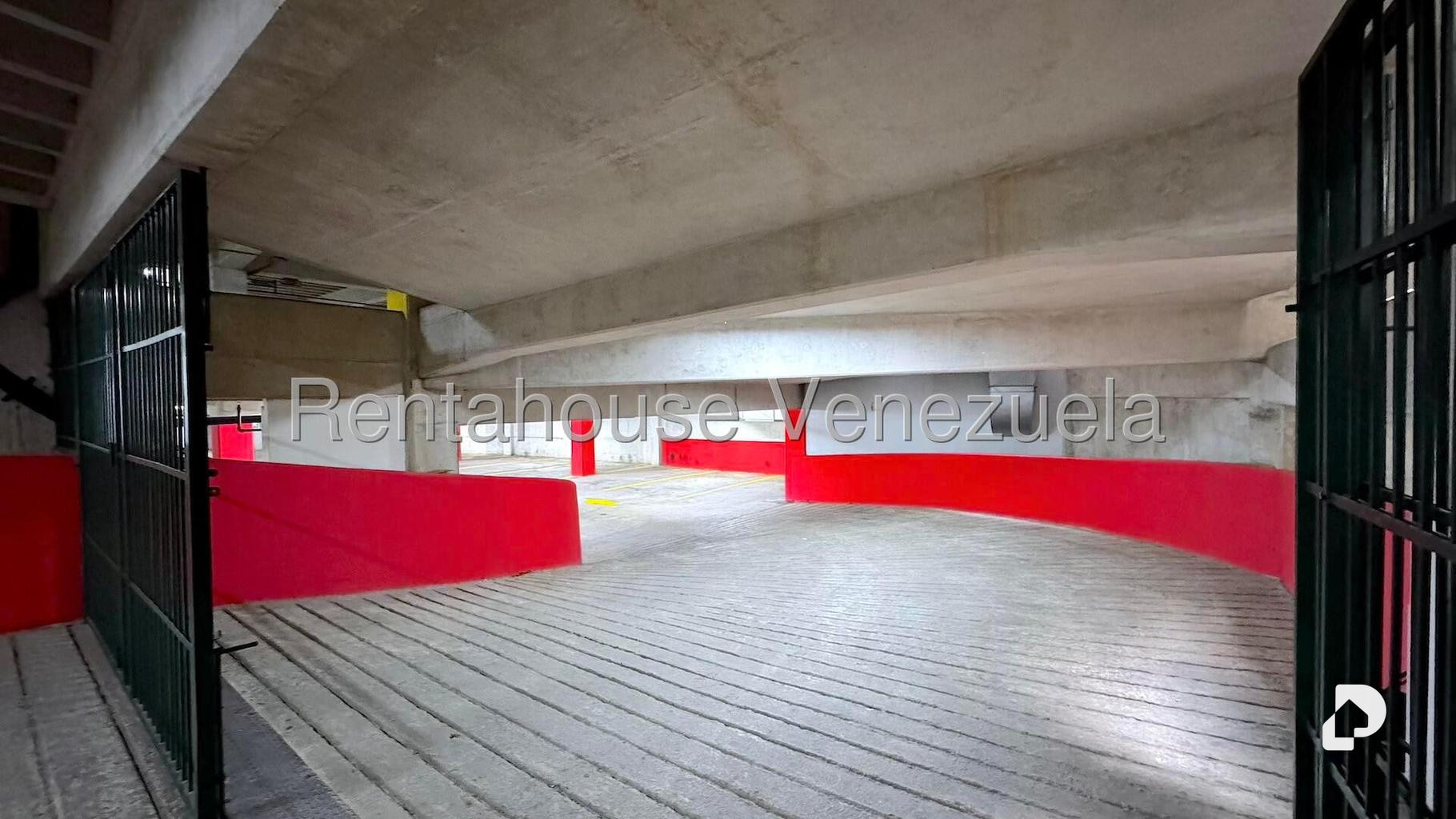 Local comercial en Vizcaya, Caracas – 8