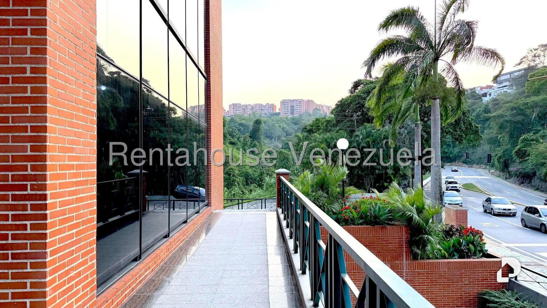 Local comercial en Vizcaya, Caracas – 23