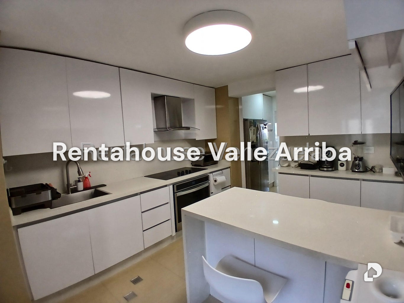Apartamento en Colinas de Valle Arriba, Caracas – 12