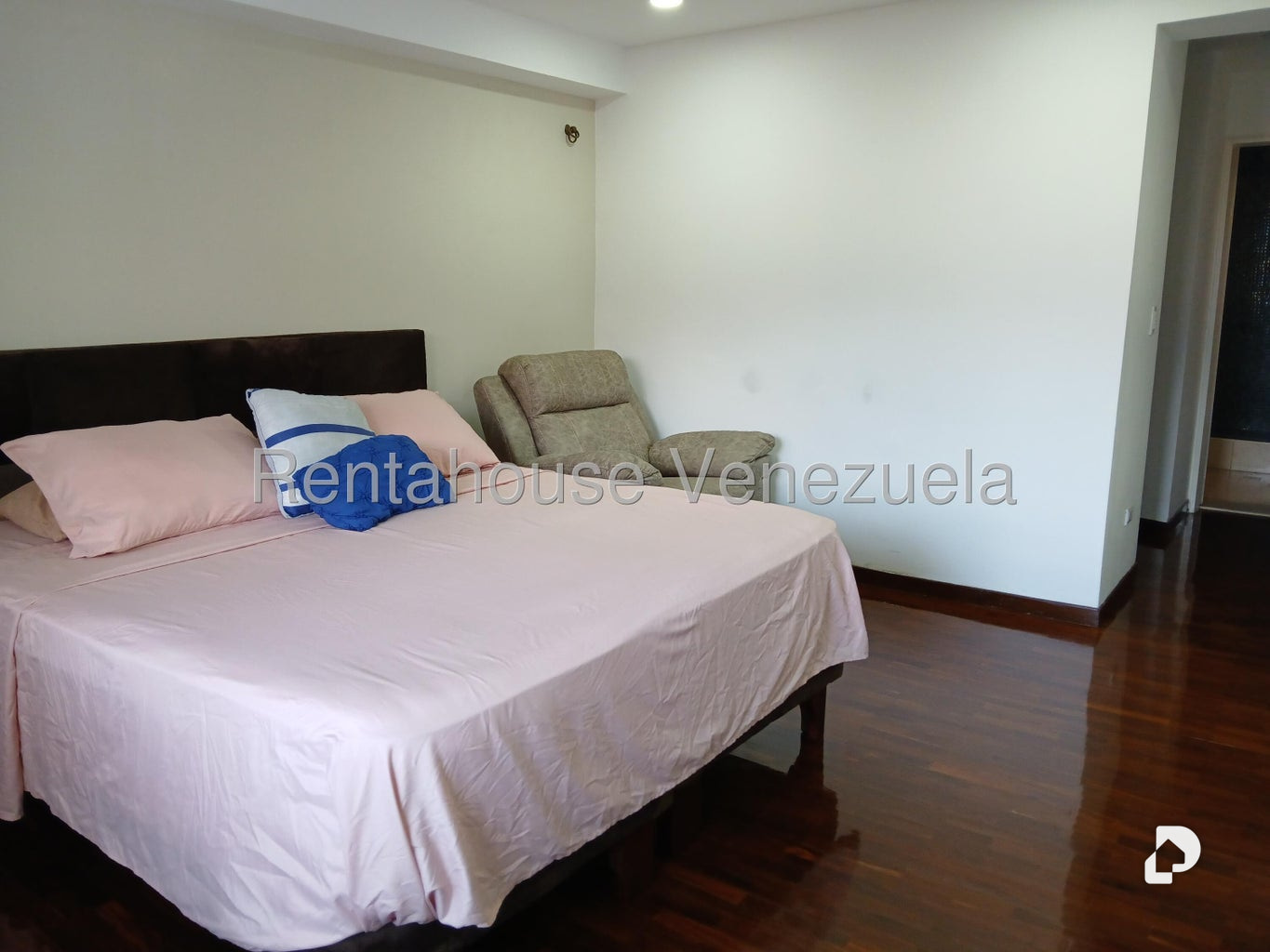 Apartamento en Colinas de Valle Arriba, Caracas – 18