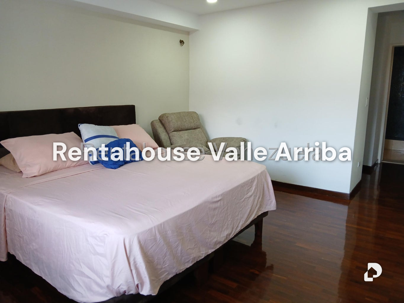 Apartamento en Colinas de Valle Arriba, Caracas – 18