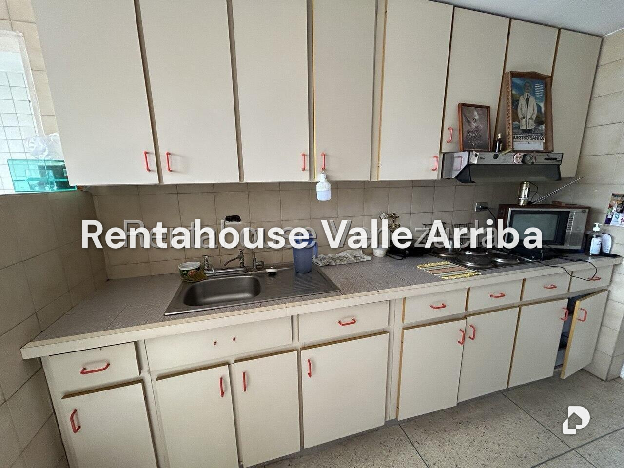 Apartment in La Florida, Caracas – 17