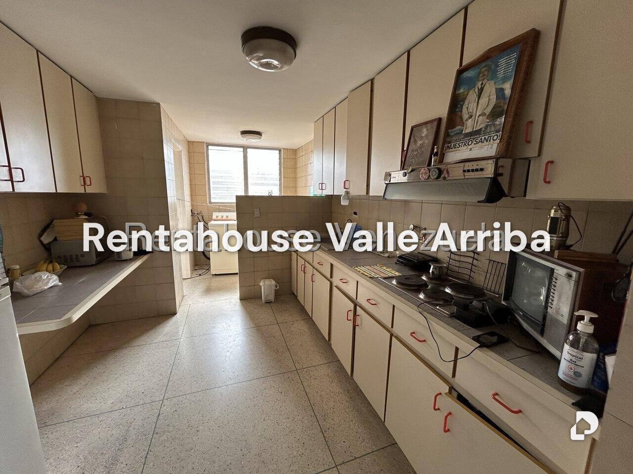 Apartment in La Florida, Caracas – 19
