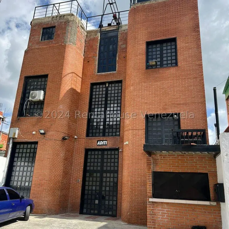 Edificio en Boleíta Sur, Caracas - 1