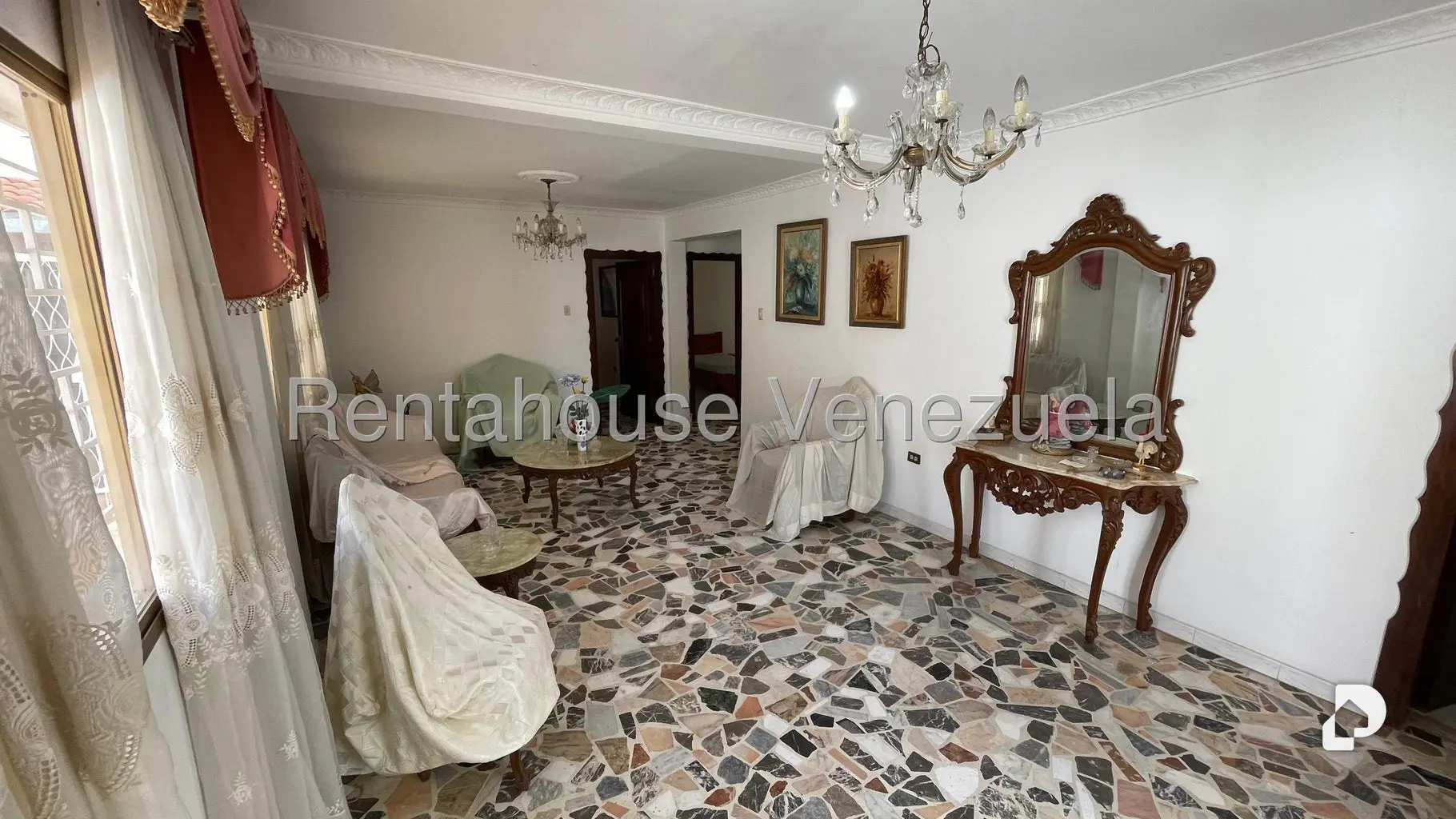 Casa en Vista Alegre, Caracas – 32