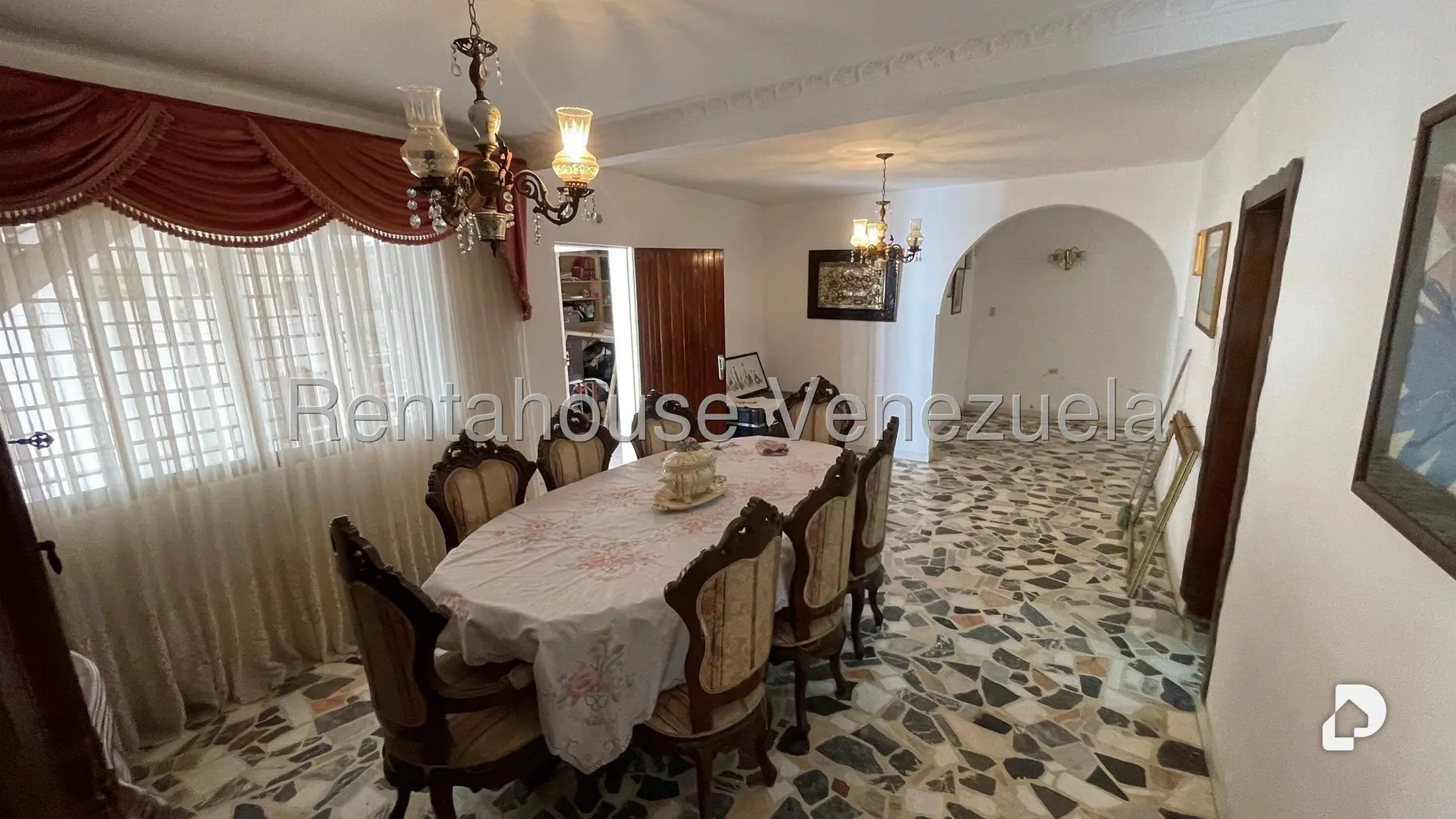 Casa en Vista Alegre, Caracas – 12