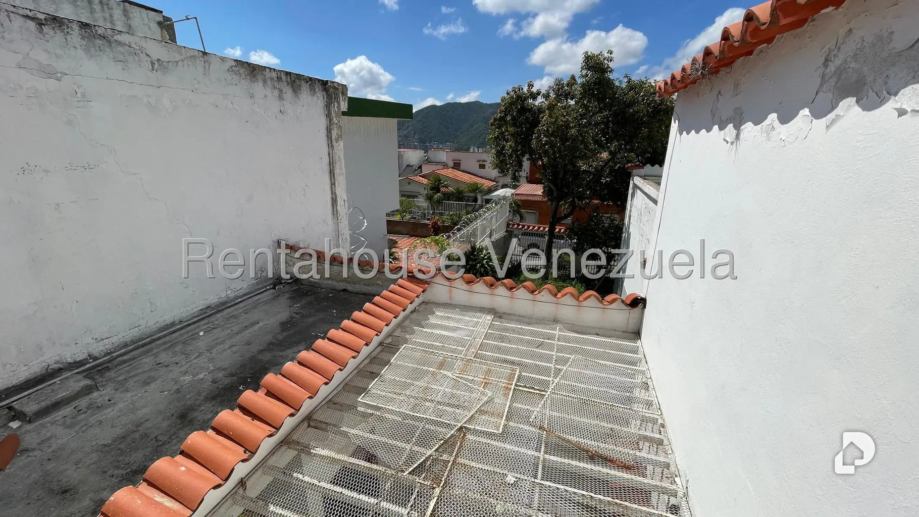 Casa en Vista Alegre, Caracas – 28