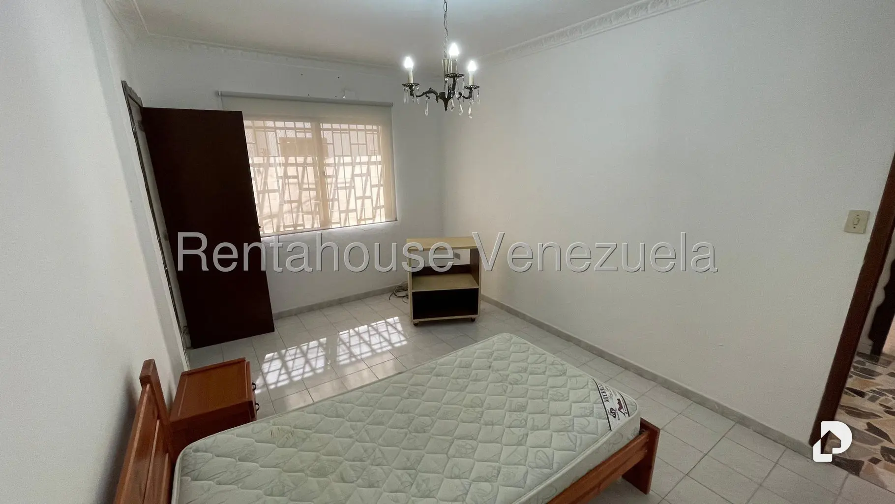 Casa en Vista Alegre, Caracas – 11