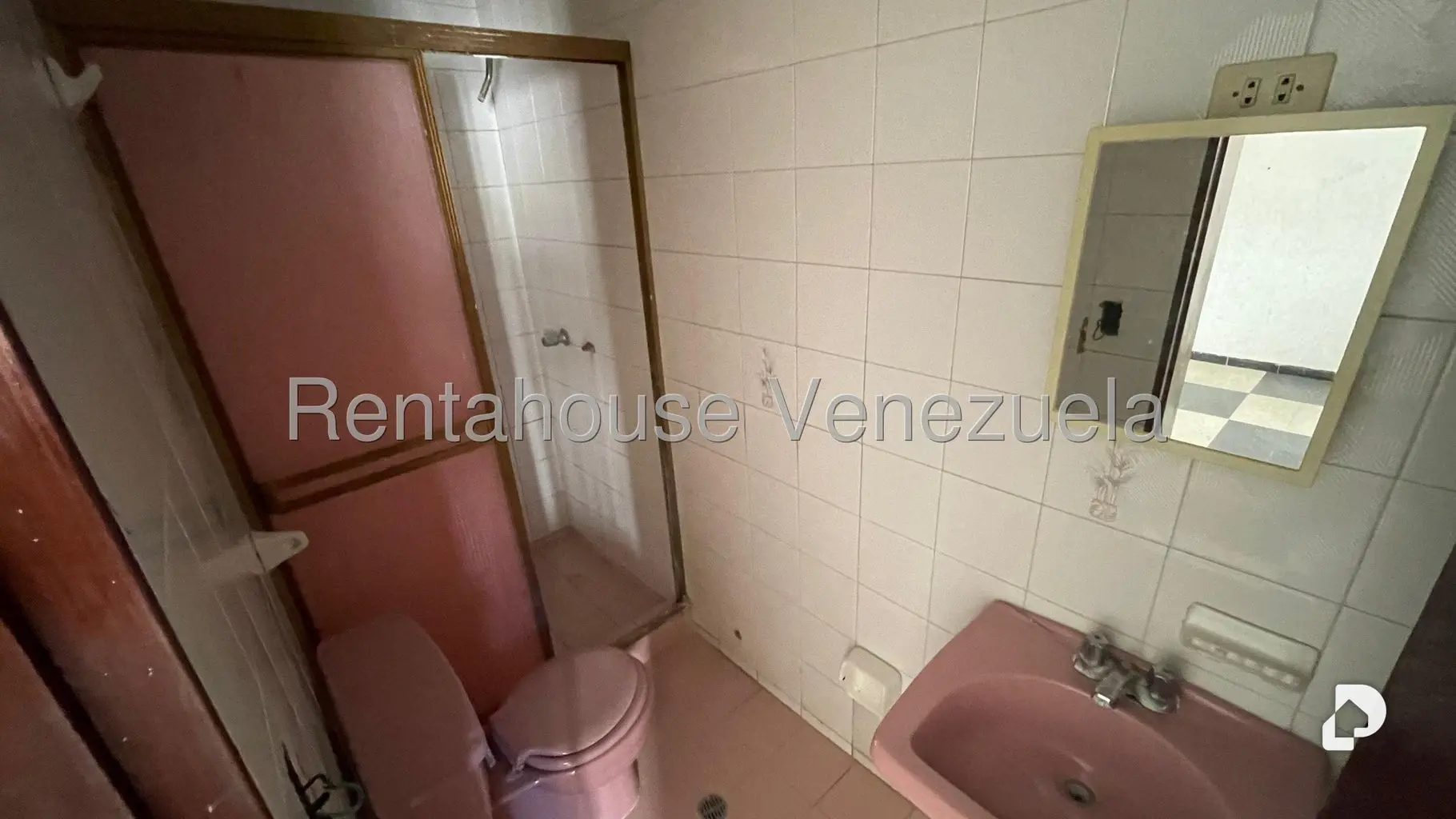 Casa en Vista Alegre, Caracas – 48