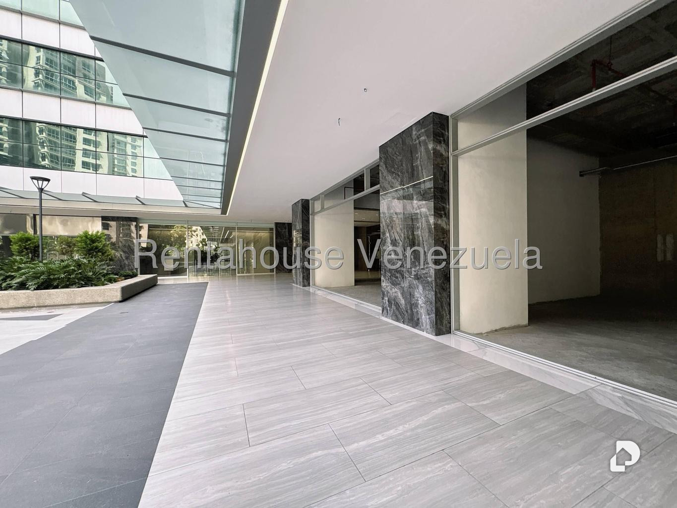 Local comercial en Campo Alegre, Caracas