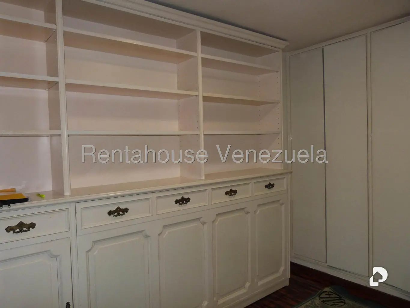 Apartamento en Los Dos Caminos, Caracas – 18