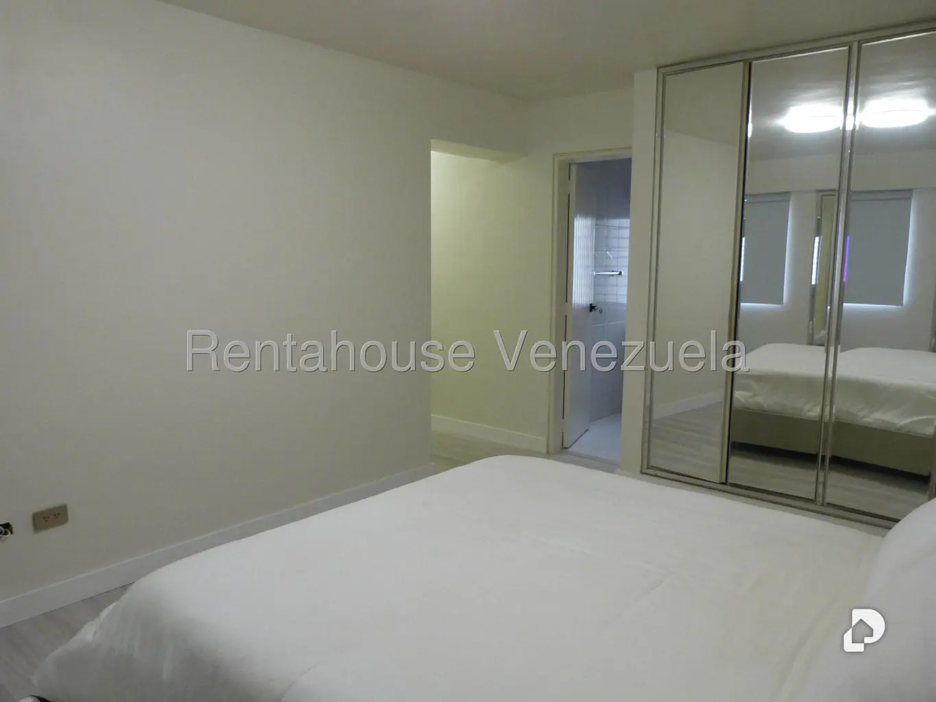 Apartamento en Los Dos Caminos, Caracas – 27