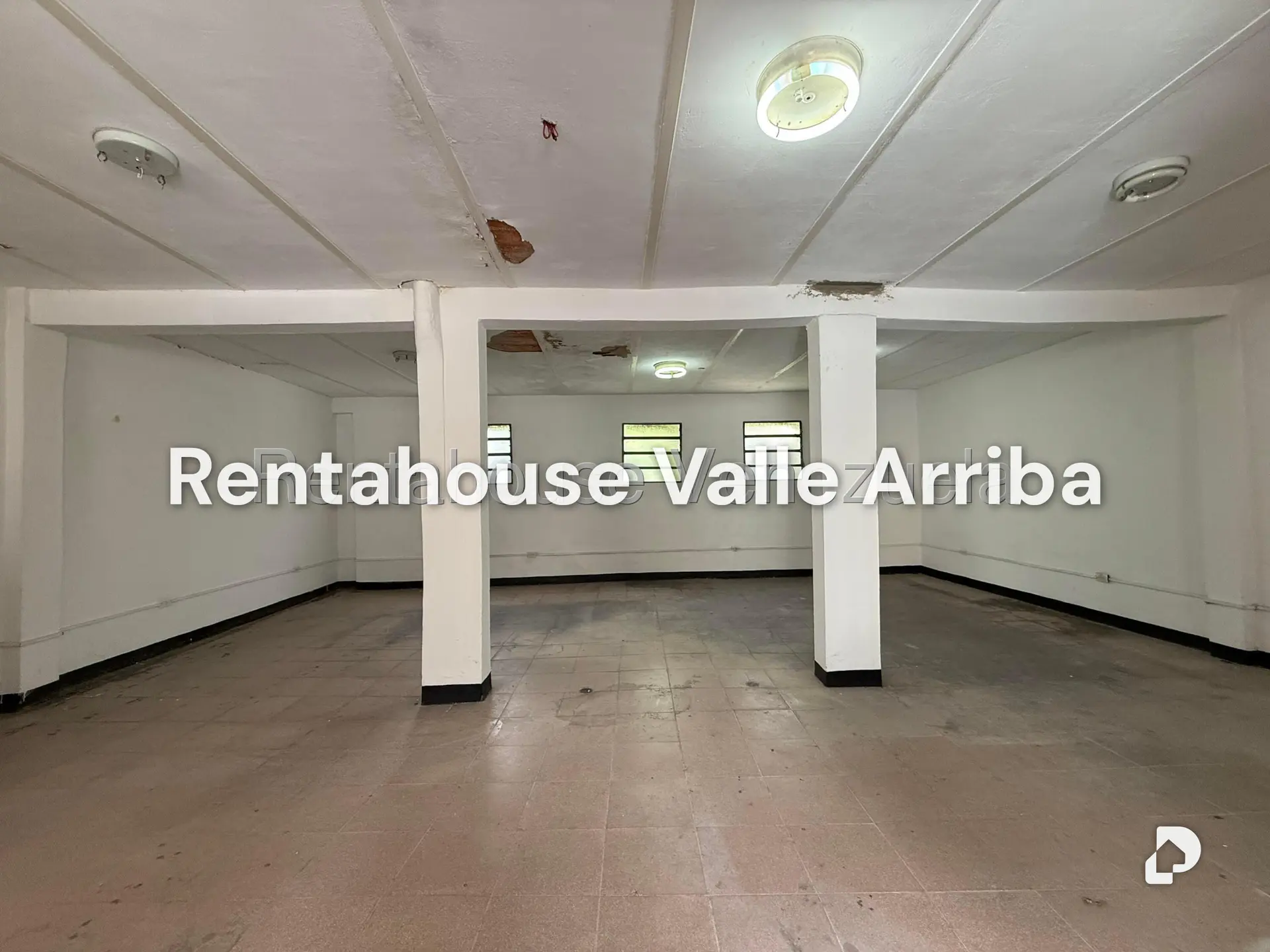 Local comercial en San Jose, Caracas – 4