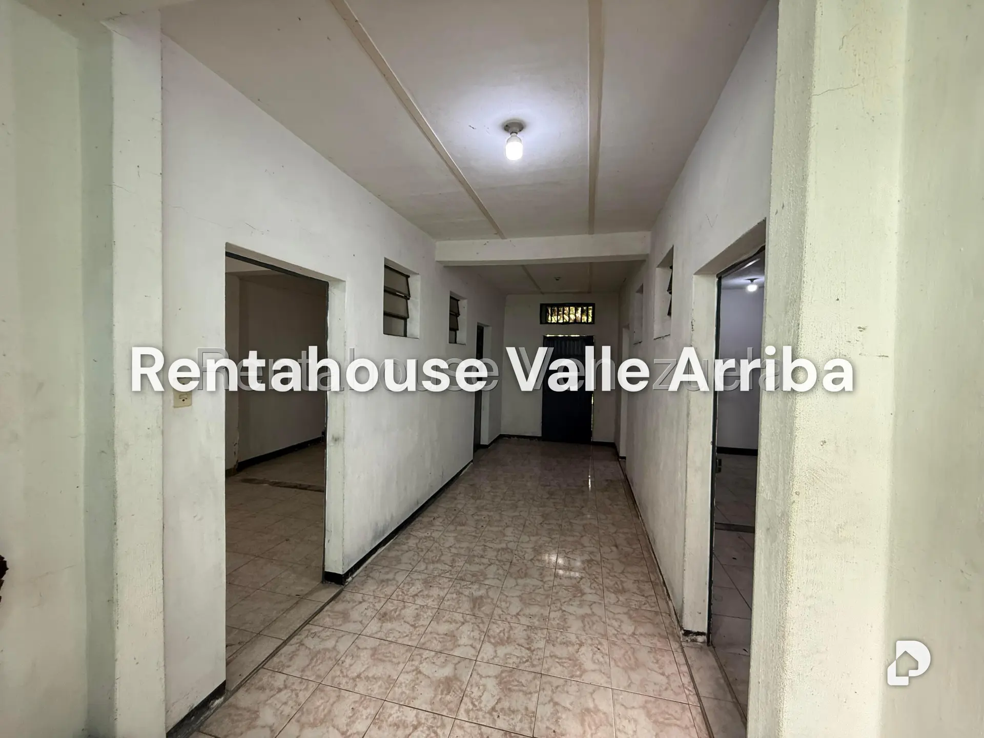 Local comercial en San Jose, Caracas – 8