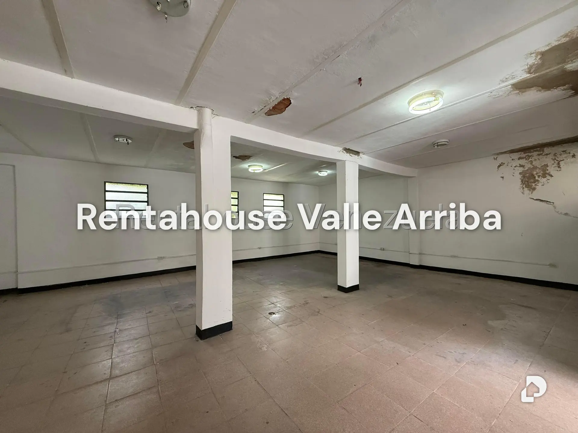 Local comercial en San Jose, Caracas – 2