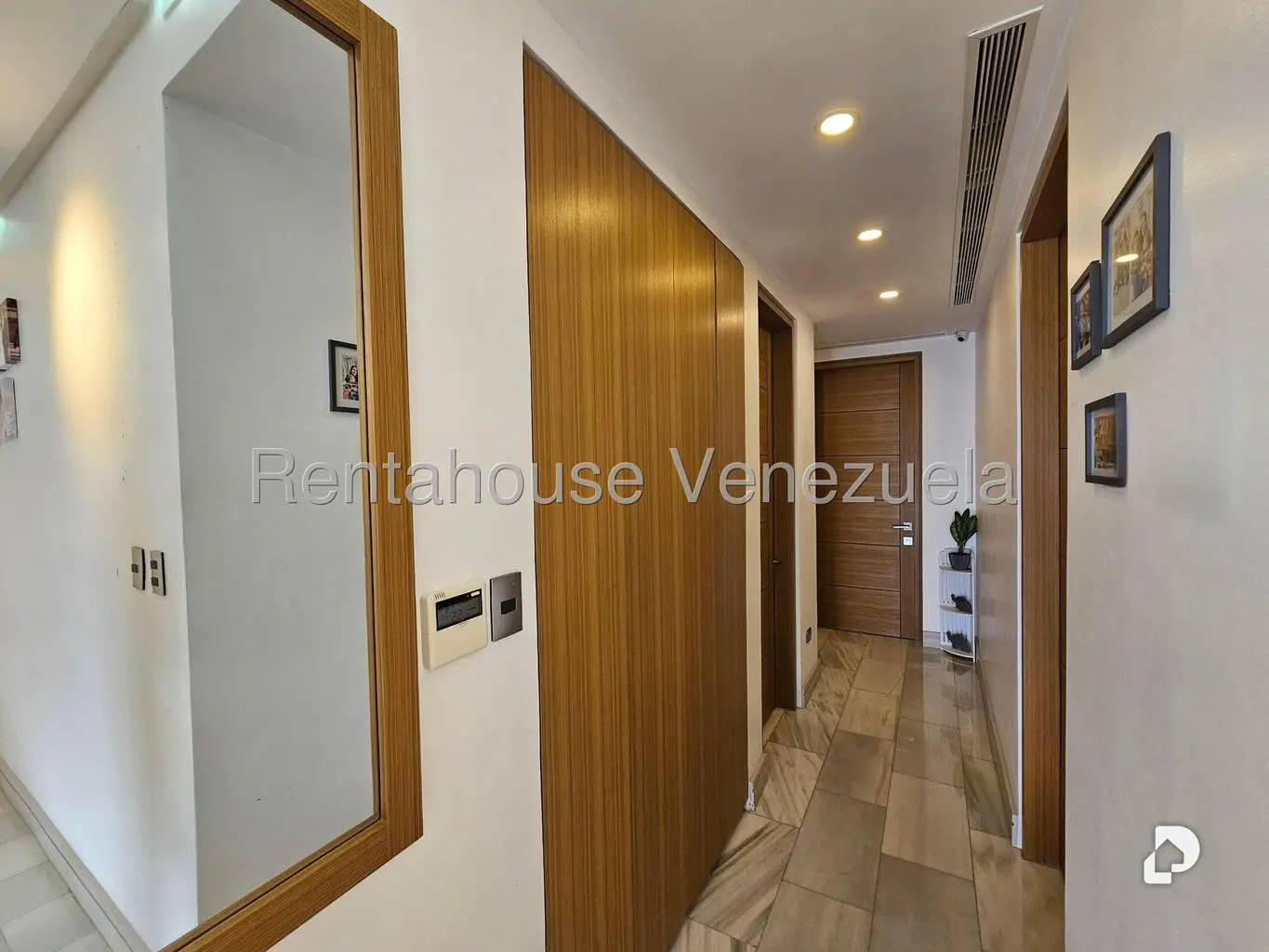 Apartamento en Santa Fe Sur, Caracas – 25