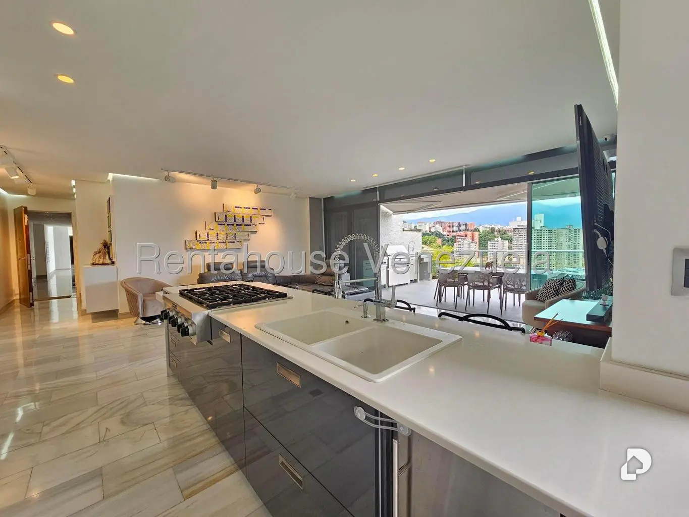 Apartamento en Santa Fe Sur, Caracas – 21