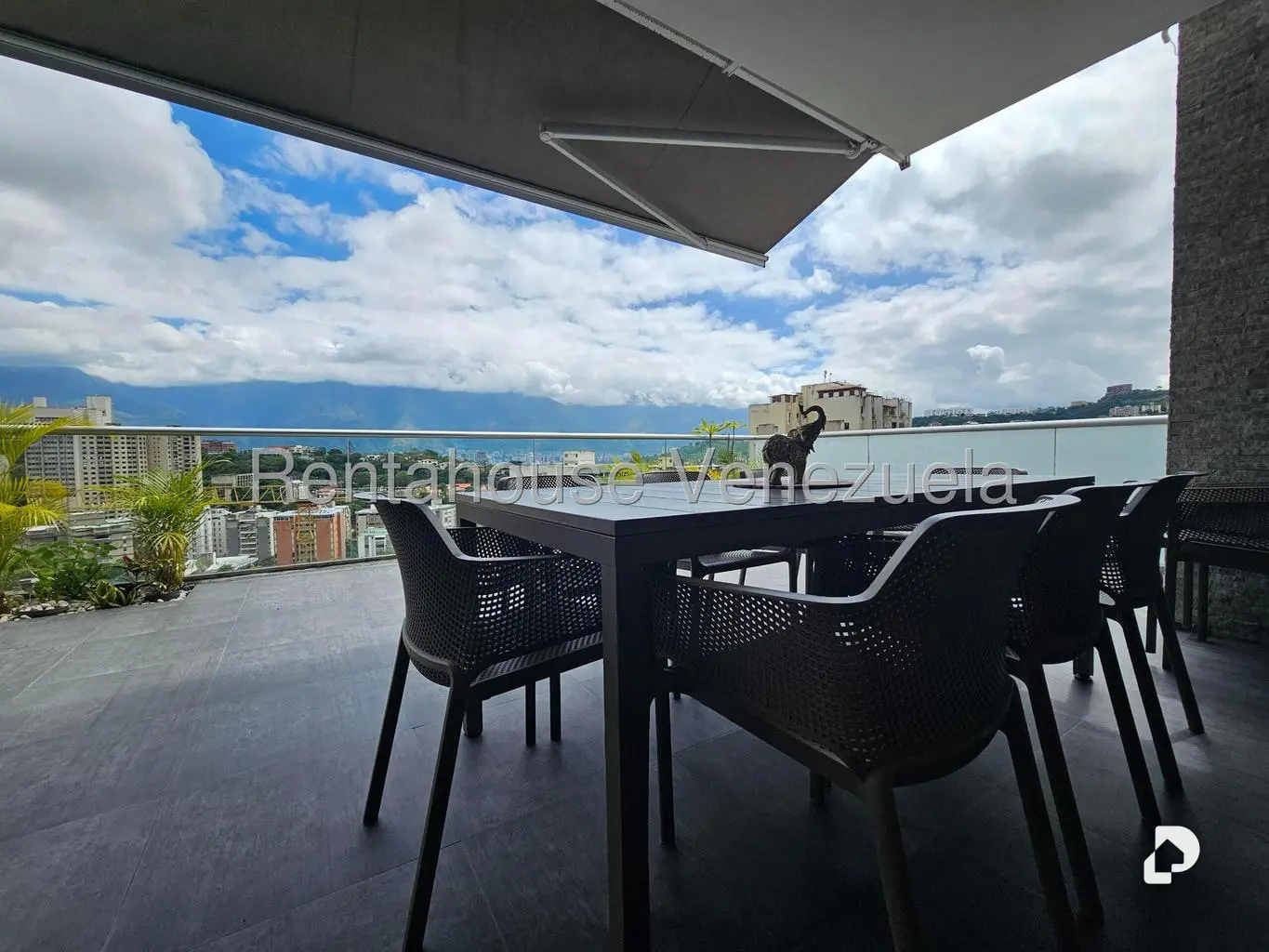 Apartamento en Santa Fe Sur, Caracas – 9