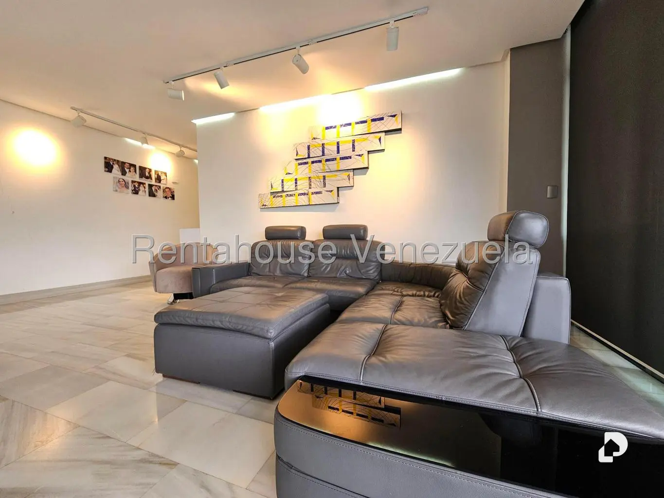 Apartamento en Santa Fe Sur, Caracas – 18