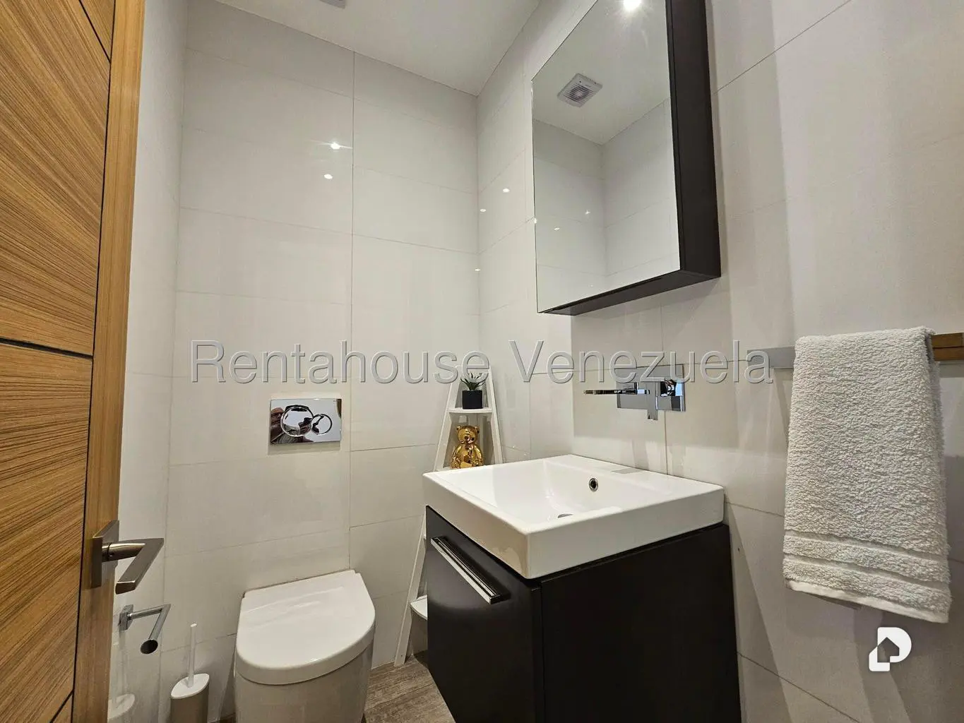 Apartamento en Santa Fe Sur, Caracas – 26