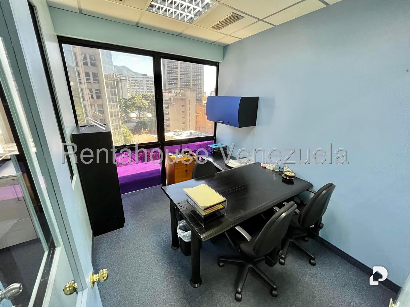 Oficina en La Castellana, Caracas – 10