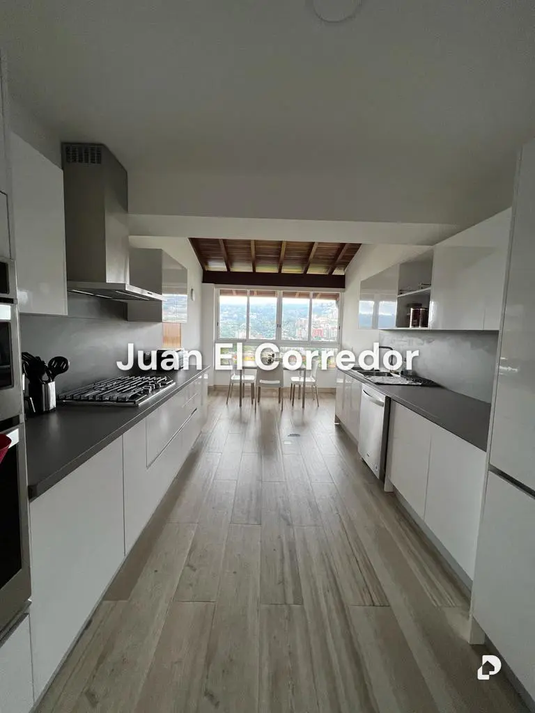 House in Caurimare, Caracas – 14