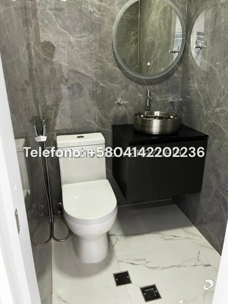 Local comercial en Las Mercedes, Caracas – 8