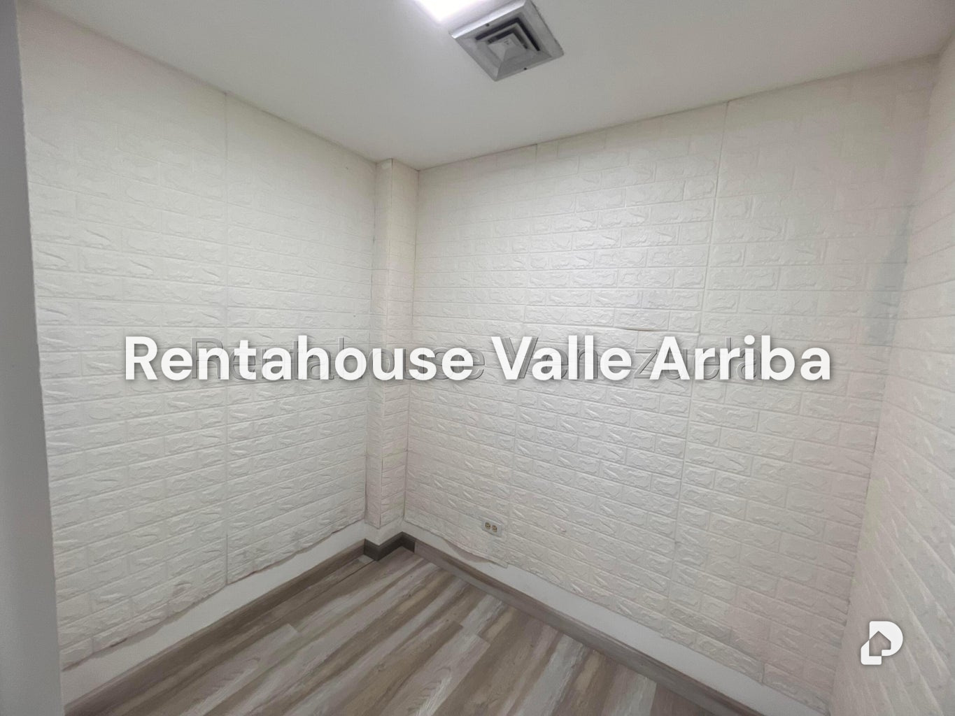 Local comercial en La Castellana, Caracas – 11