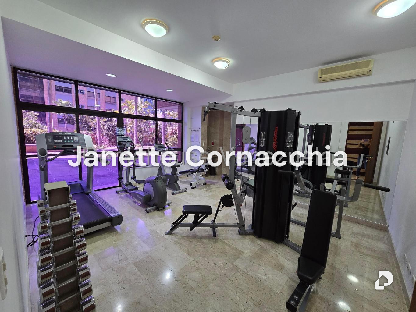 Apartamento en Campo Alegre, Caracas – 24