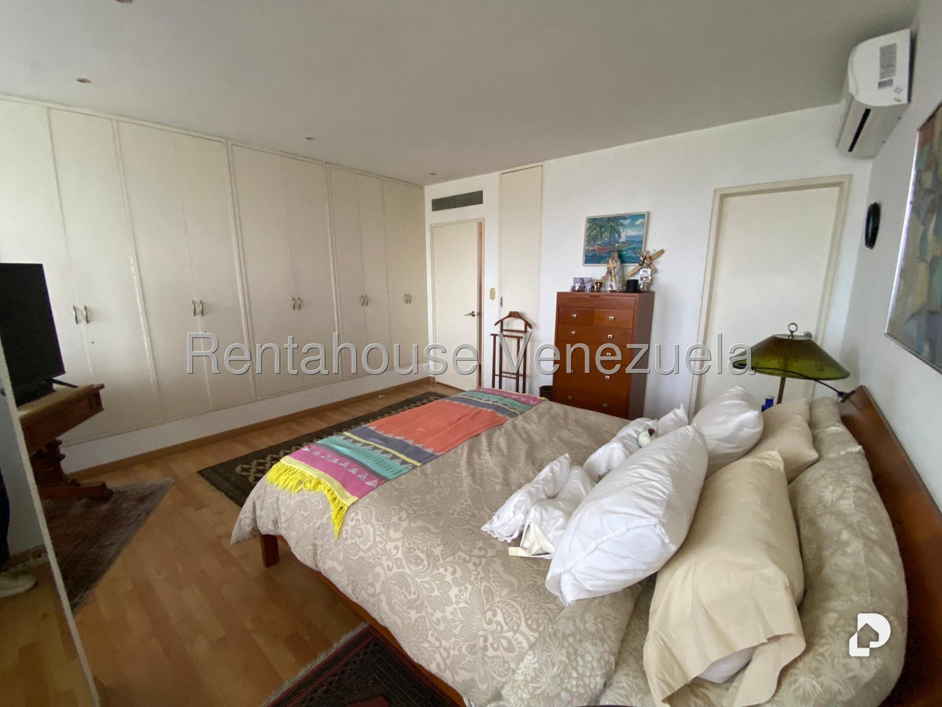 Apartamento en Las Mercedes, Caracas – 14