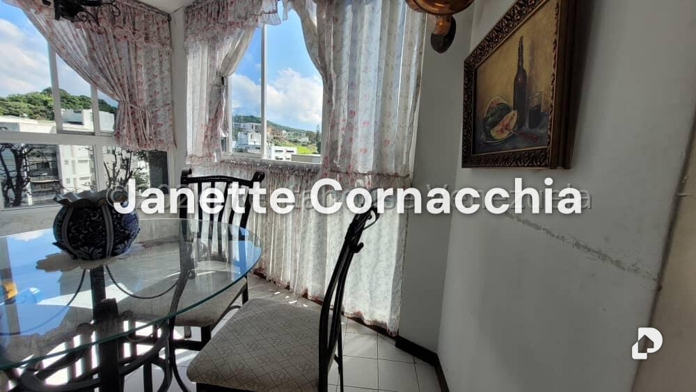 Apartamento en Cumbres de Curumo, Caracas