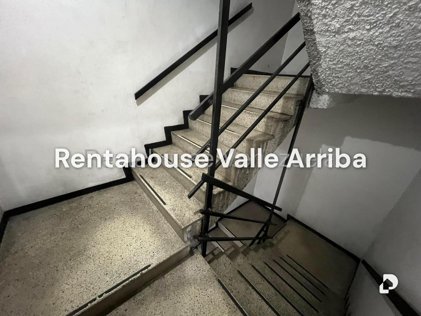 Apartamento en El Paraíso, Caracas – 18