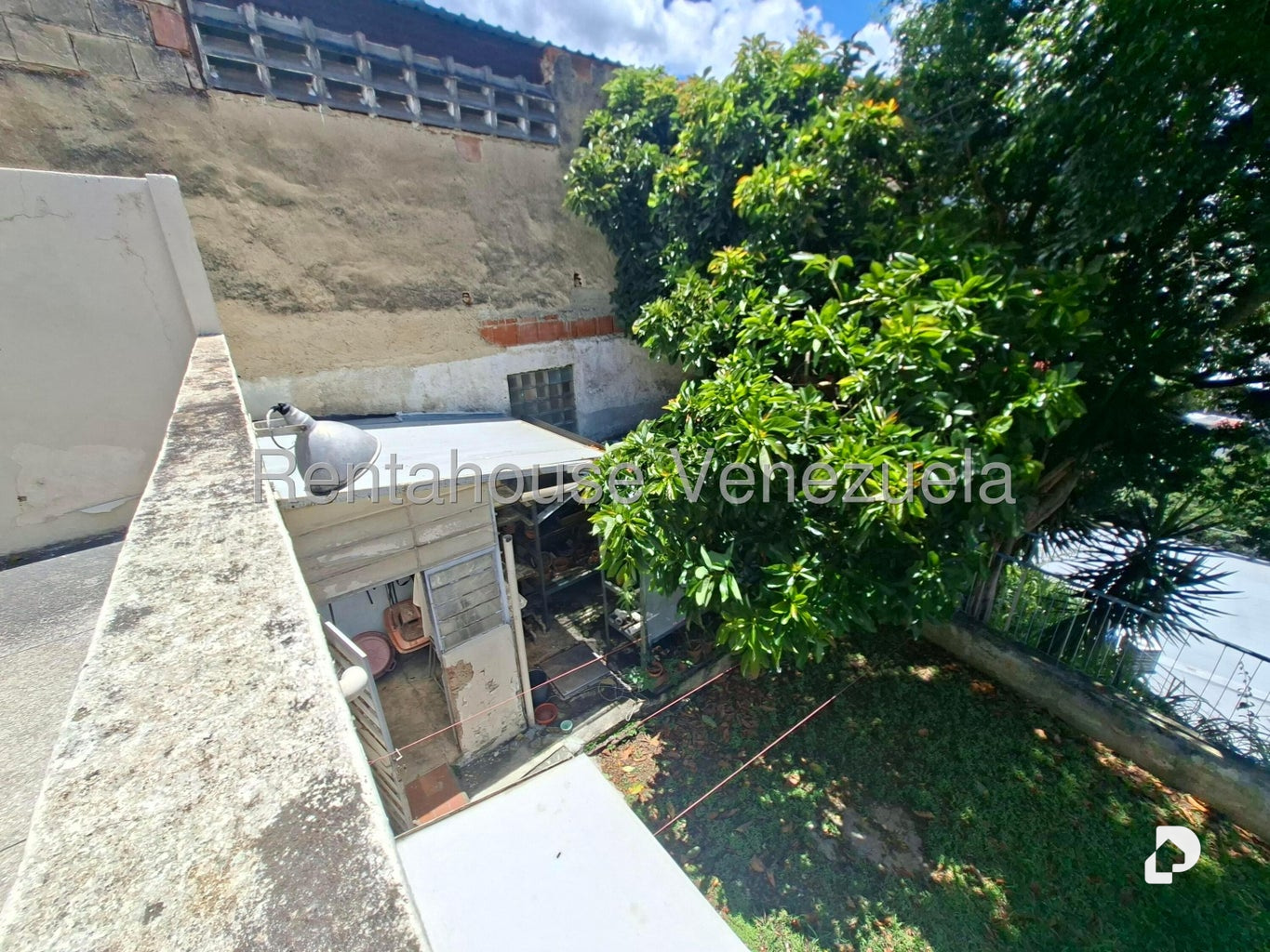 House in Horizonte, Caracas – 17