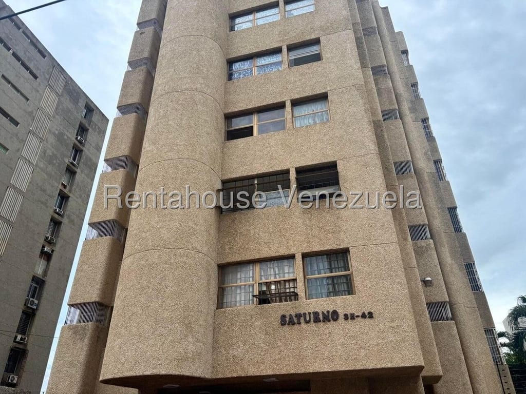 Apartamento en Sector La Lago, Maracaibo - 1