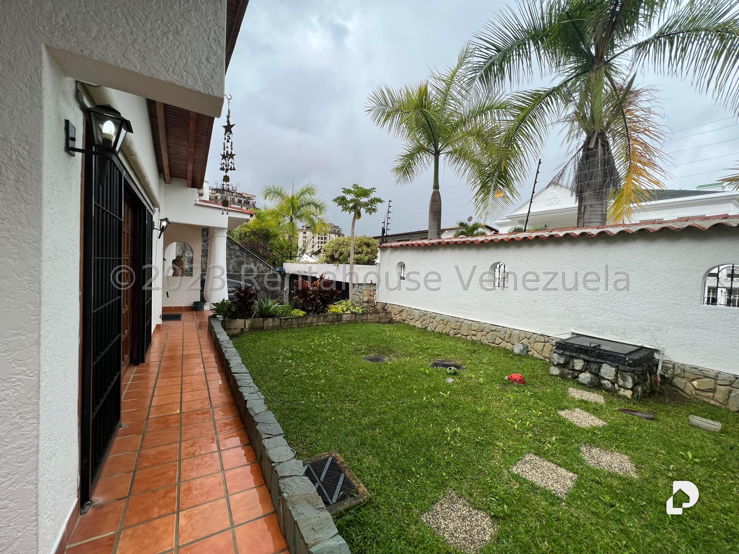 Casa en La Tahona, Caracas – 16