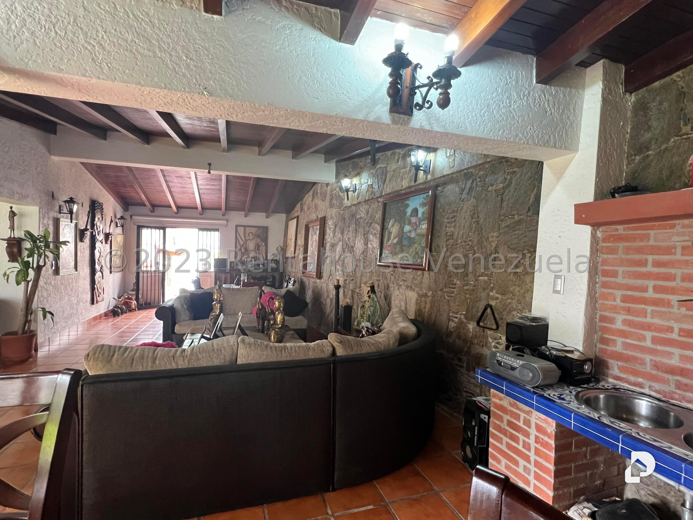 Casa en La Tahona, Caracas – 25