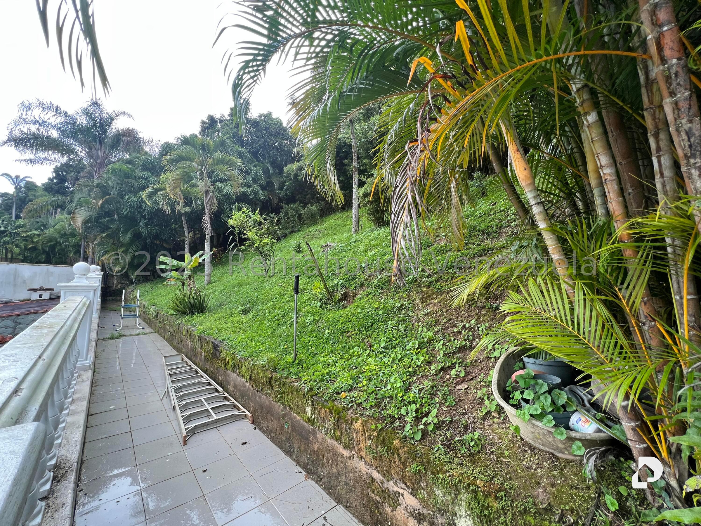 Casa en La Tahona, Caracas – 19