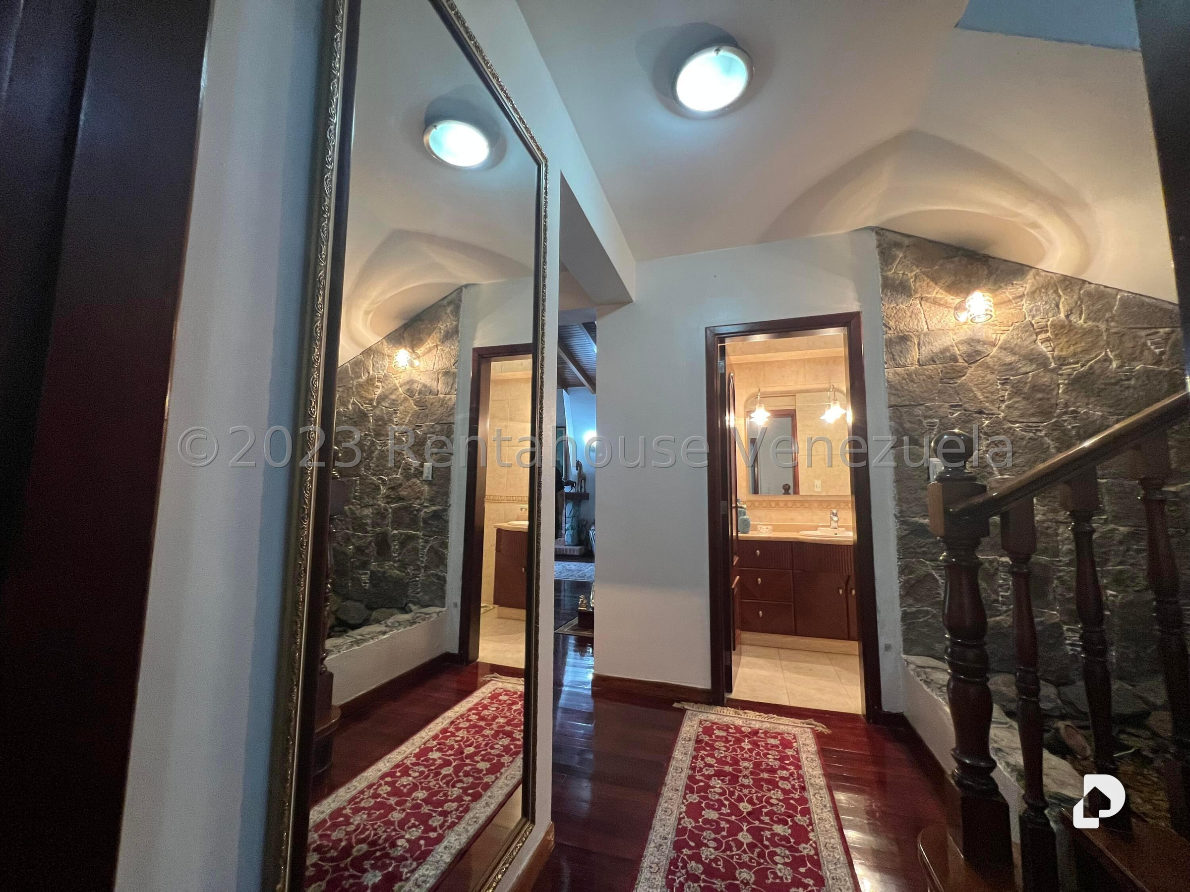 Casa en La Tahona, Caracas – 20