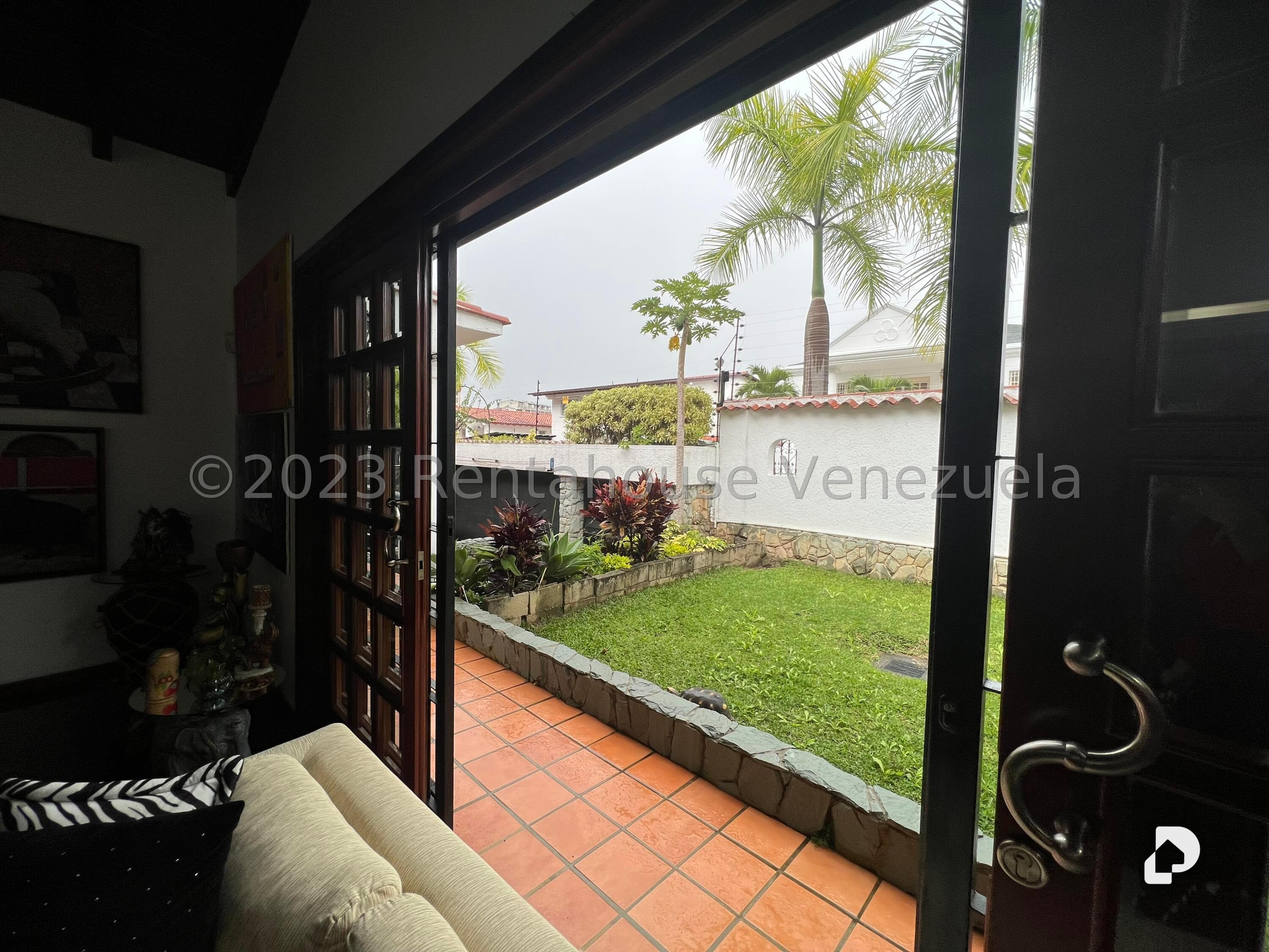 Casa en La Tahona, Caracas – 13