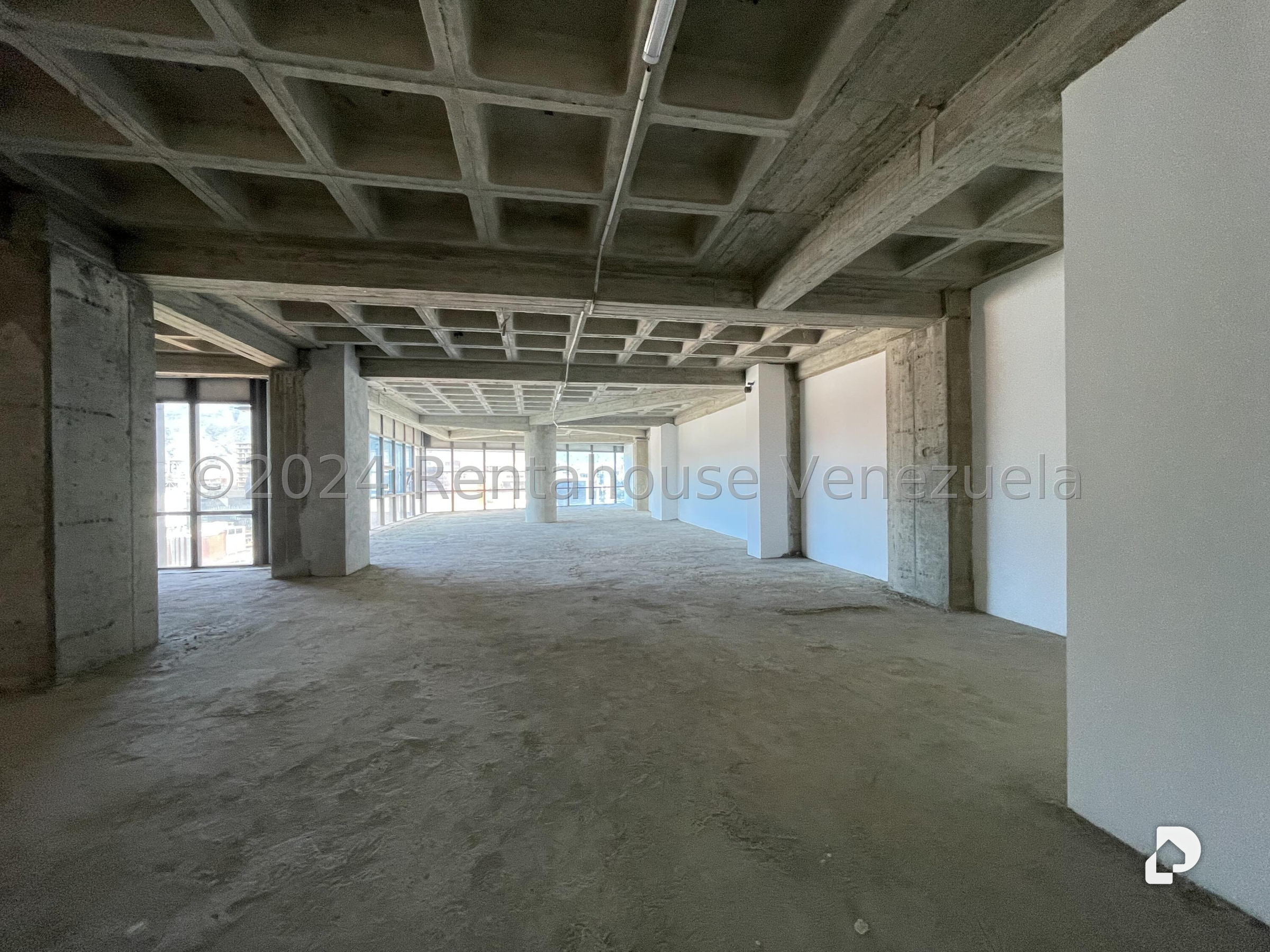 Local comercial en Las Mercedes, Caracas – 18