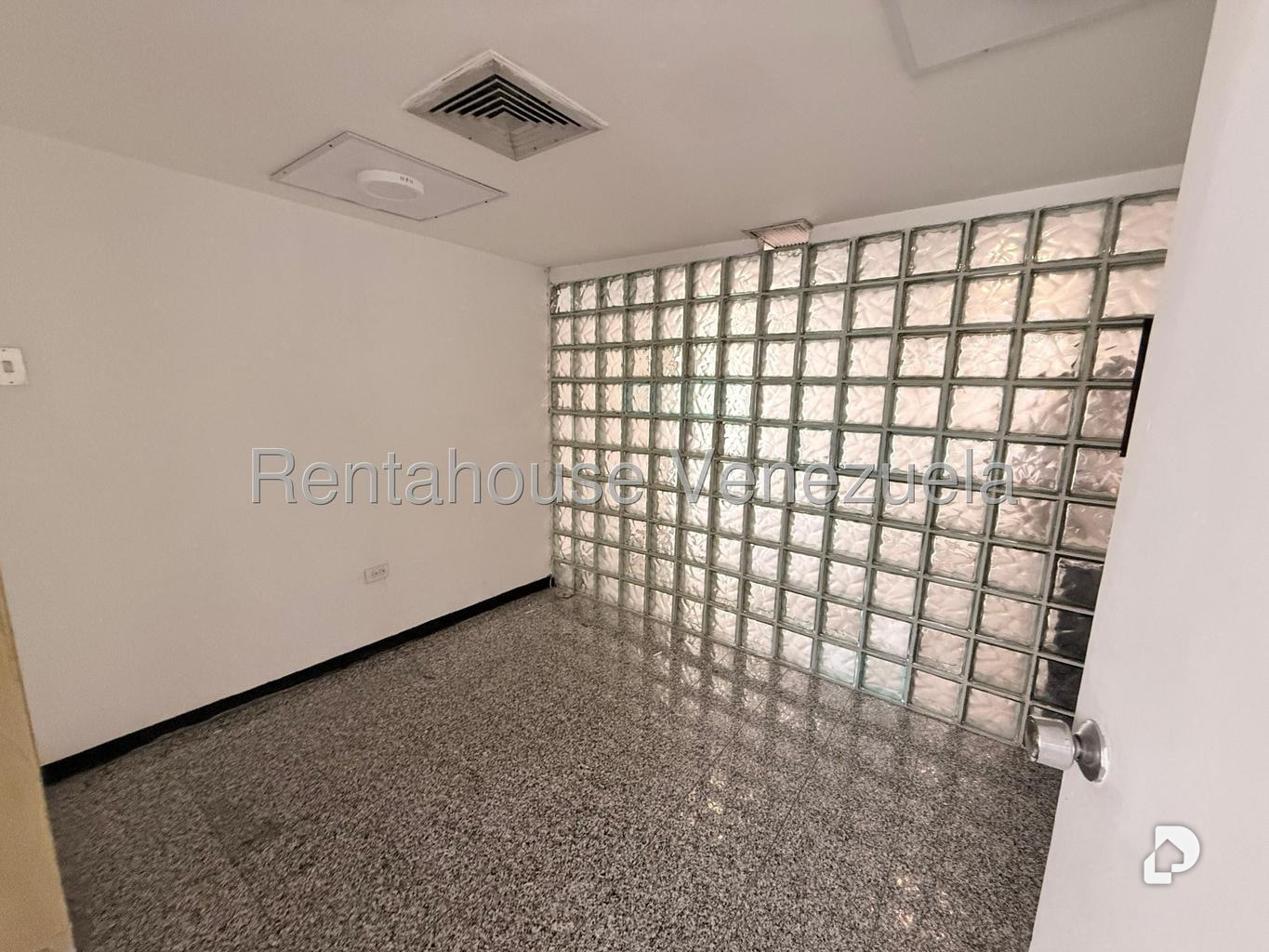 Oficina en Los Cedros, Caracas – 10