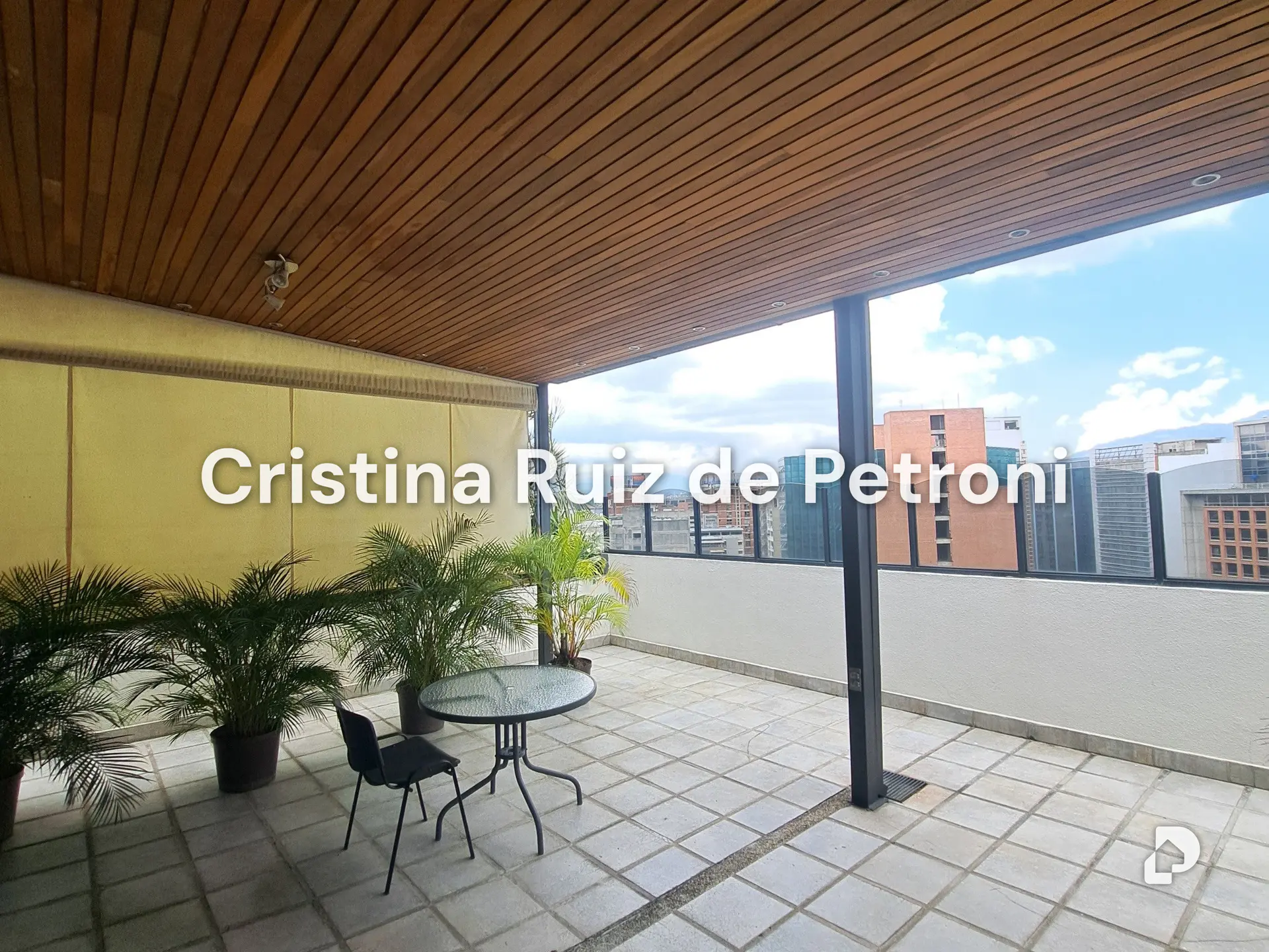 Office in Chacao, Caracas – 2