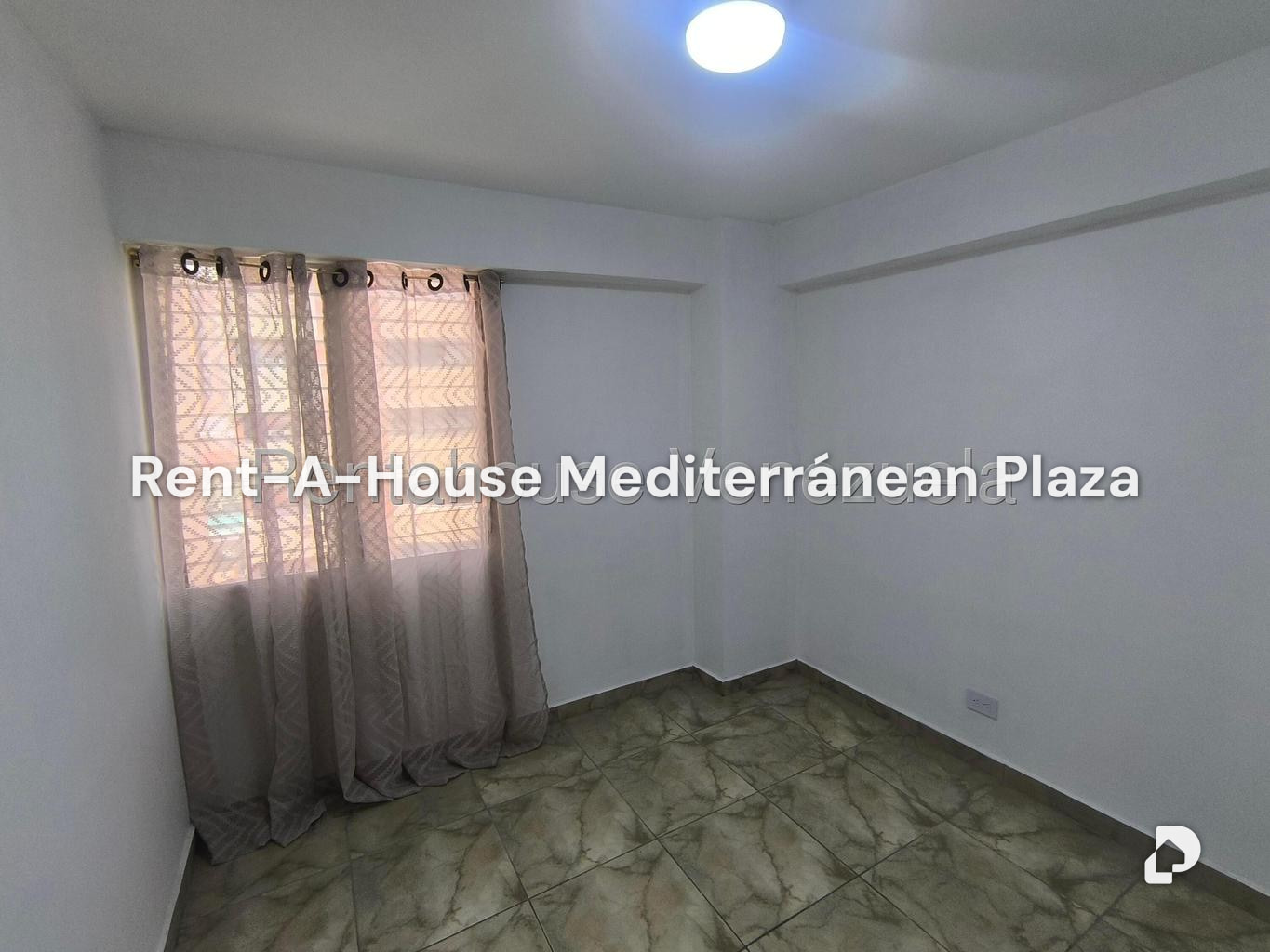 Apartamento en Avenida Bolivar Norte, Valencia – 27