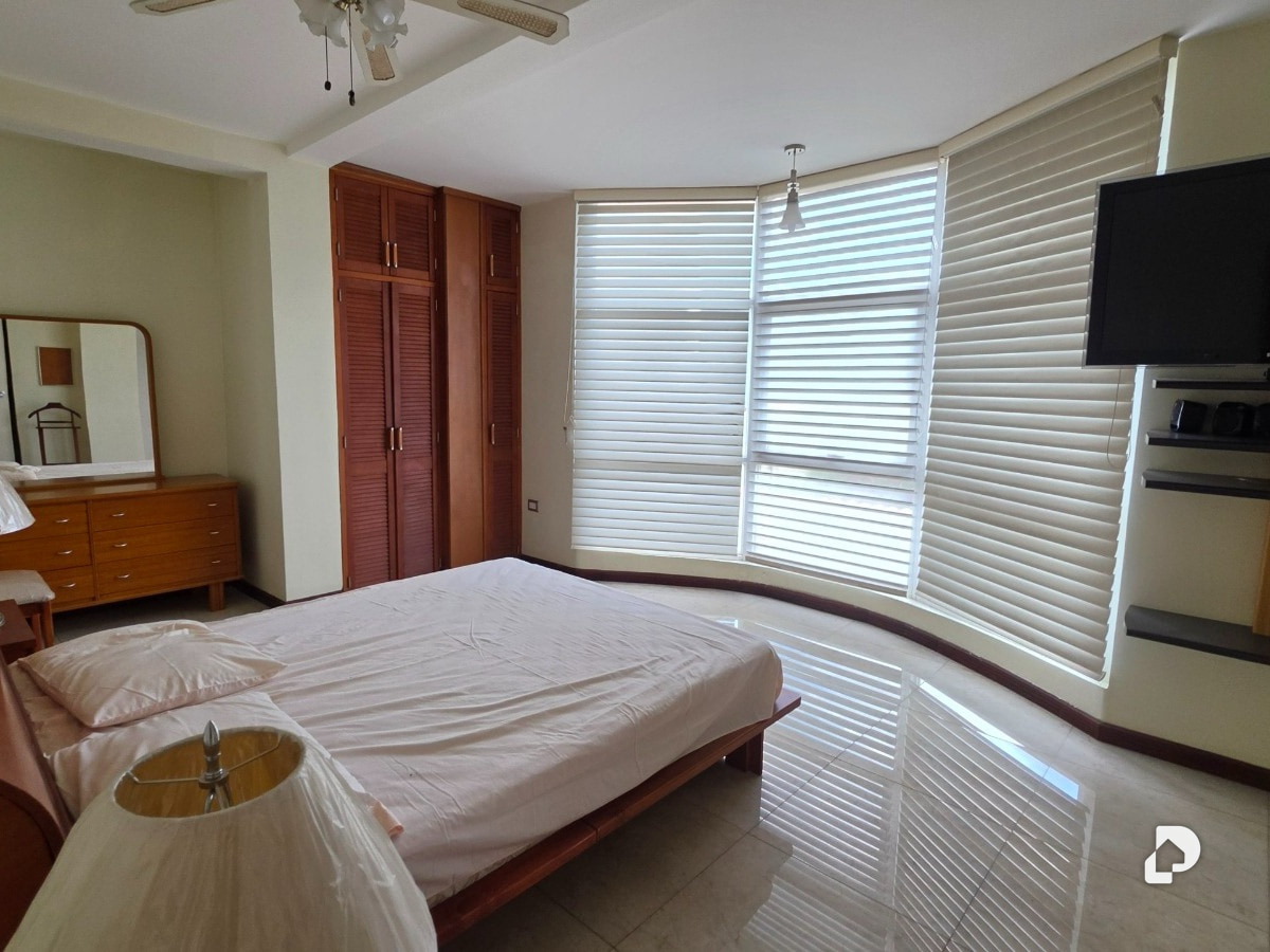 Casa en Urbanización La Floresta, Maracay – 11