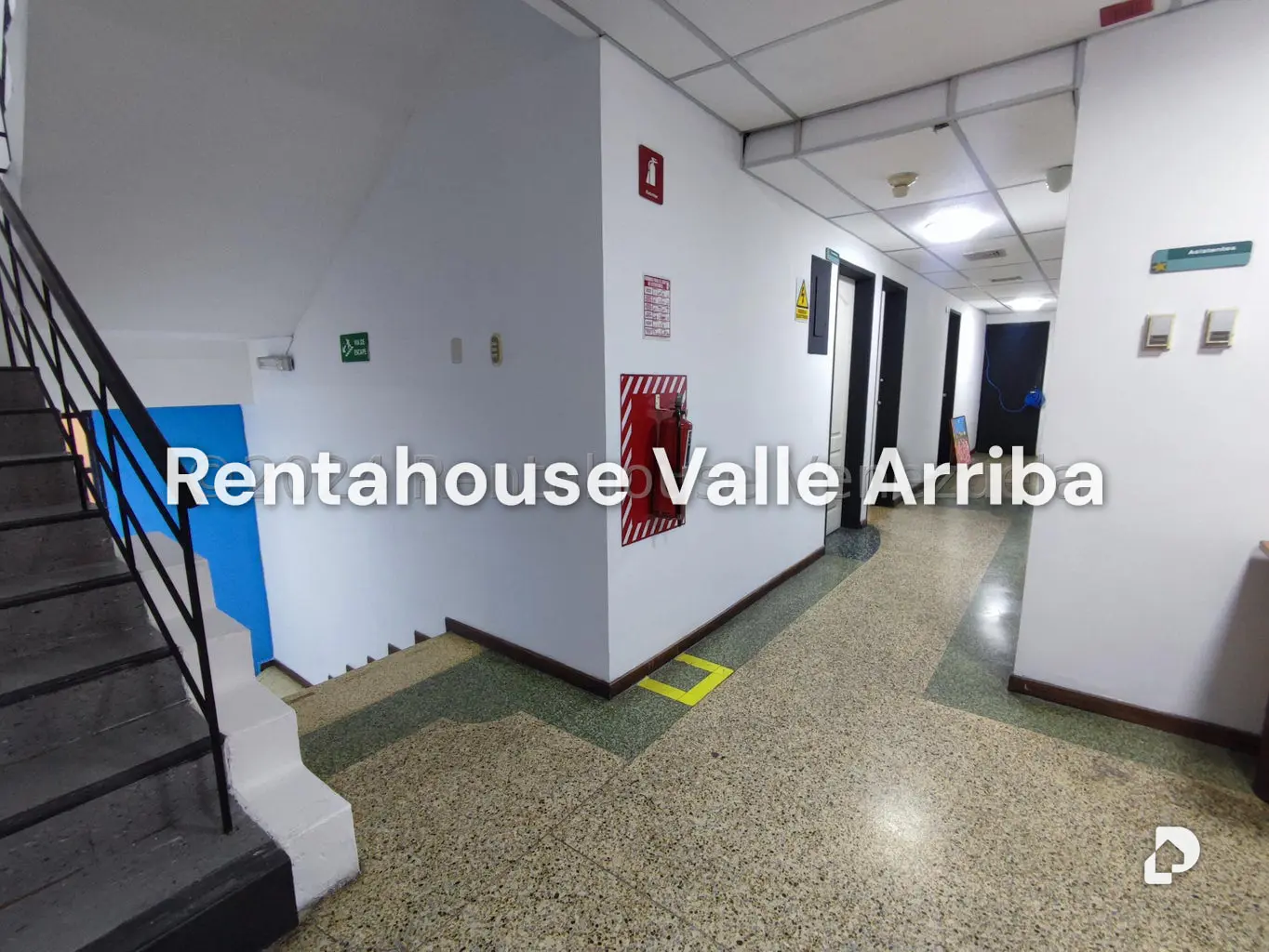 Local comercial en Los Chaguaramos, Caracas – 6