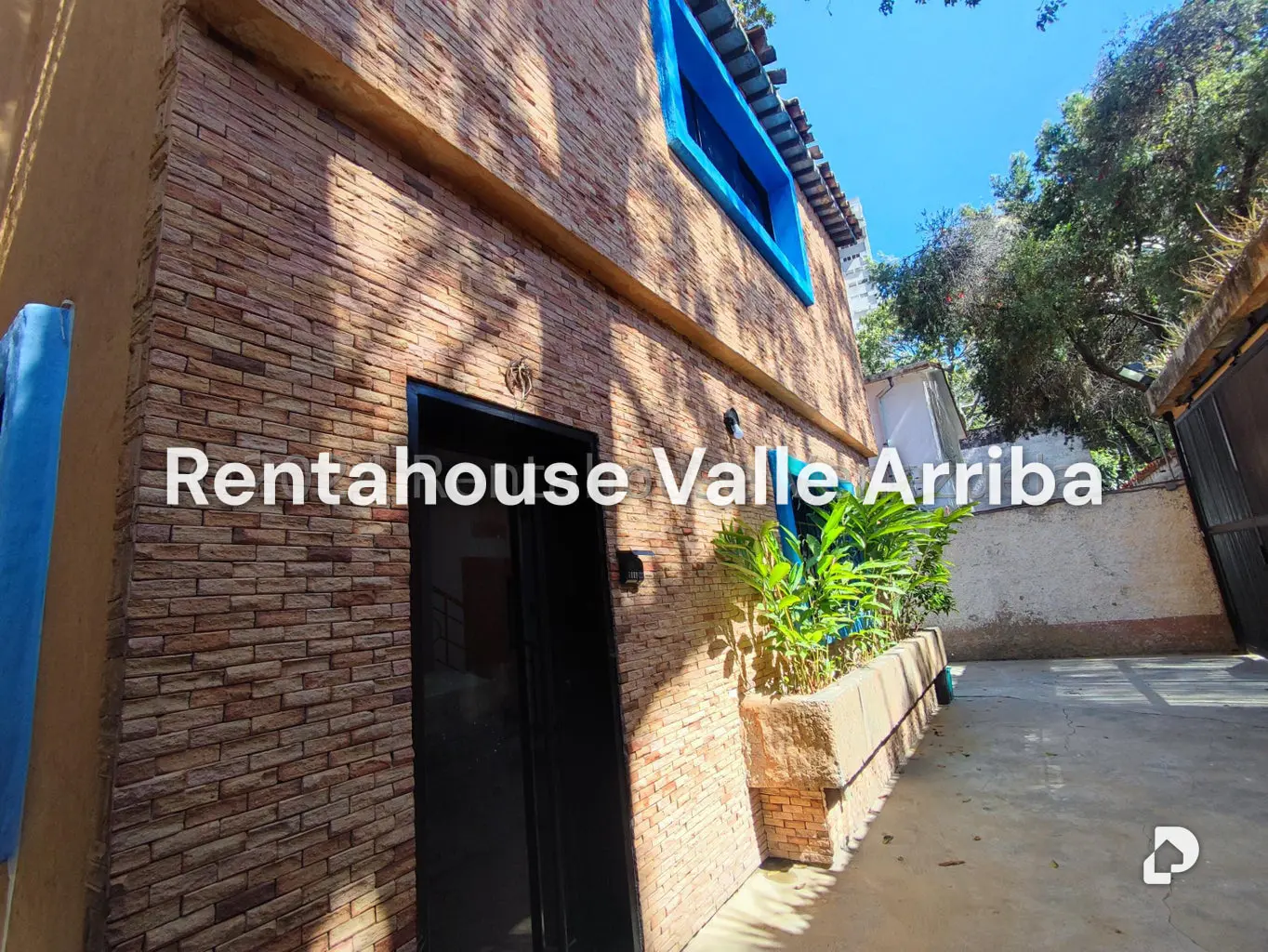Local comercial en Los Chaguaramos, Caracas – 4