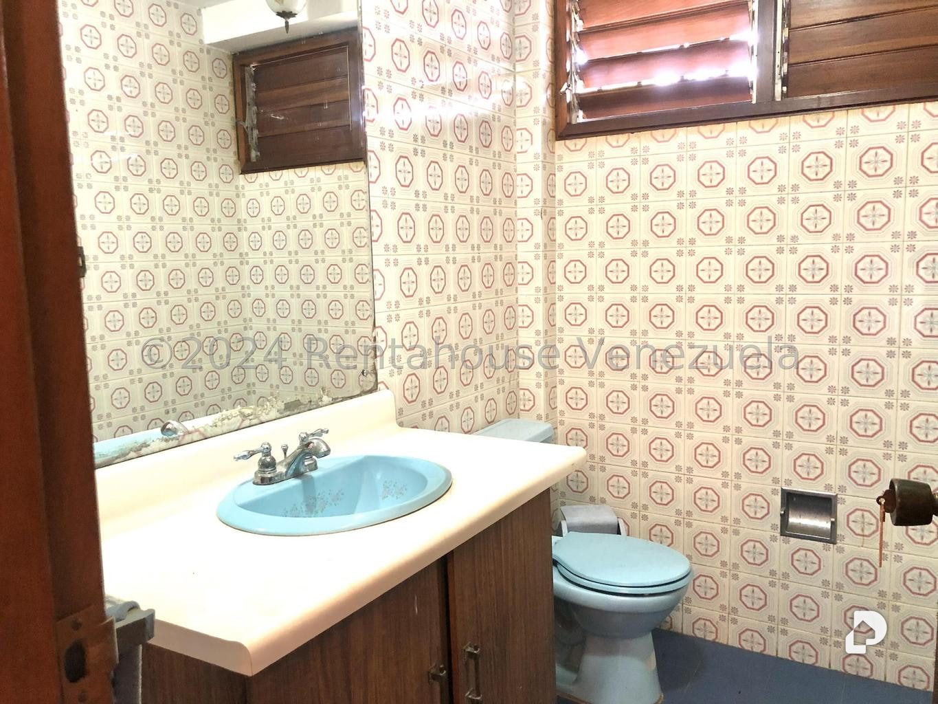 Casa en Cumbres de Curumo, Caracas – 27